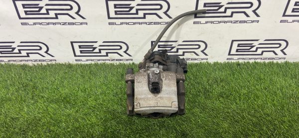 Суппорт задний левый Mercedes W205 A2054231698 Суппорт задний левый mercedes w205 a2054231698