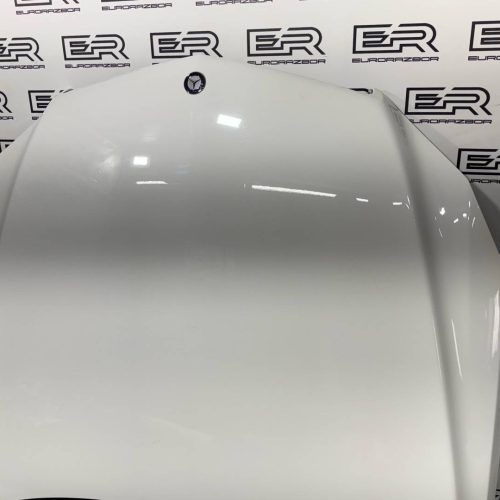 Капот Mercedes E-Class C207