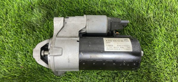 Стартер om656