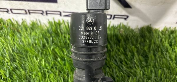 Моторчик омывателя фар mercedes benz s Класс w221