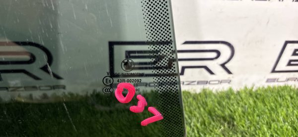 Стекло двери заднее правое bmw 4 f32 f33 f36 2017 г.