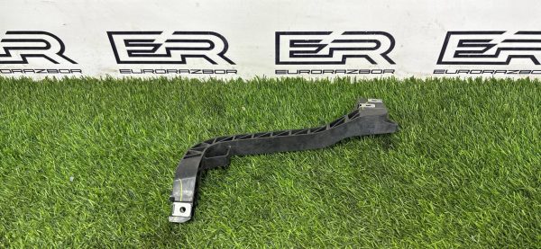 Крепление фары Mercedes W166 2018г. Крепление фары mercedes w166 2018г.