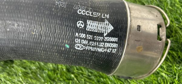 Патрубок интеркулера Mercedes GLE W166 Патрубок интеркулера mercedes gle w166
