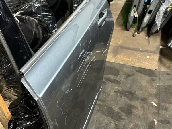 Дверь задняя левая Volvo XC90 Дверь задняя левая volvo xc90