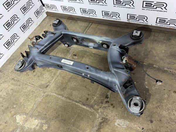Задняя балка Mercedes W212 W204 X204 W213 W205 Задняя балка mercedes w212 w204 x204 w213 w205