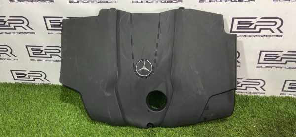 Декоративная крышка двигателя om651 mercedes
