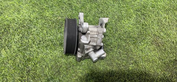 Насос ГУР для Mercedes Om642 Насос ГУР для mercedes om642