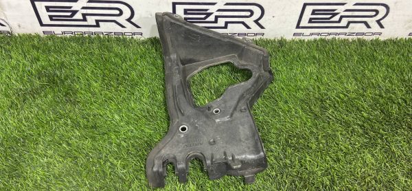 Кронштейн перегородки моторного отсека volvo Хс60 2 Хс90