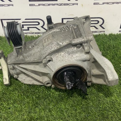Задний редуктор mercedes w205 2.474