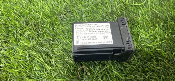 Разъём AUX/USB Lexus NX Разъём aux/usb lexus nx