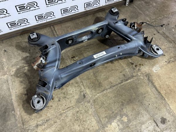 Задняя балка Mercedes W212 W204 X204 W213 W205 Задняя балка mercedes w212 w204 x204 w213 w205