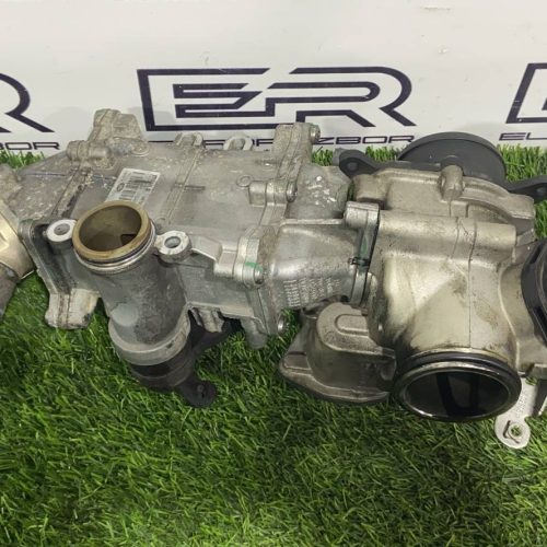 Клапан EGR правый Land Rover Range Rover Velar L560