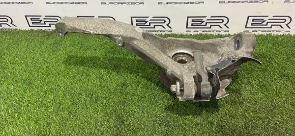 Поворотный кулак передний правый Range Rover L405 Рест Поворотный кулак передний правый range rover l405 Рест