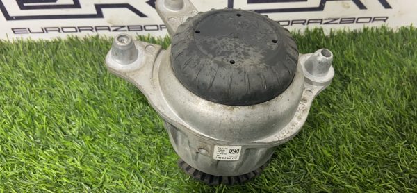 Подушка двигателя левая mercedes w205 a2052406817