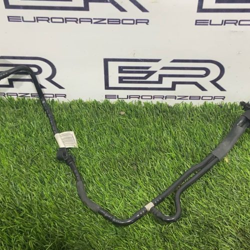 Трубка вакуумного насоса land rover range rover velar l560