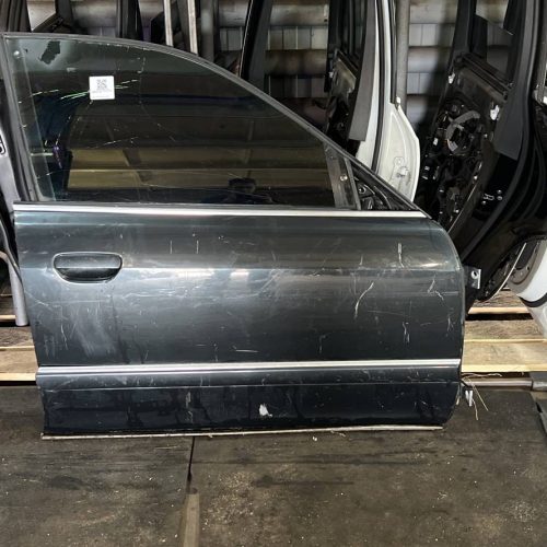 Дверь передняя правая audi a8 d2