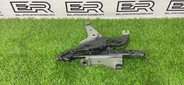 Петля капота правая BMW X5 F15 Петля капота правая bmw x5 f15
