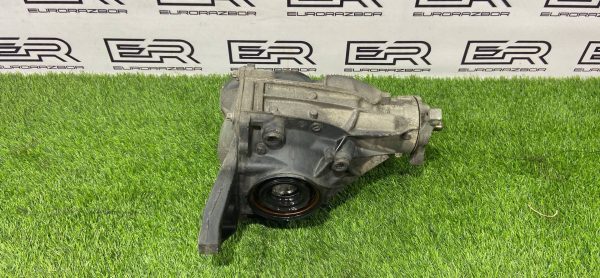 Редуктор заднего моста Mercedes W213 Редуктор заднего моста mercedes w213