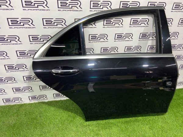 Дверь правая задняя mercedes w222 лонг
