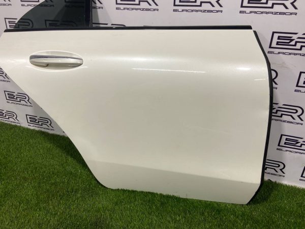 Дверь задняя правая mercedes cls c257