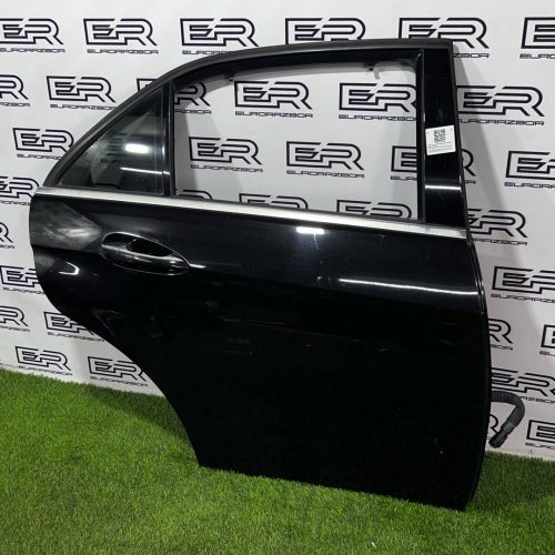 Дверь задняя правая mercedes e class w212