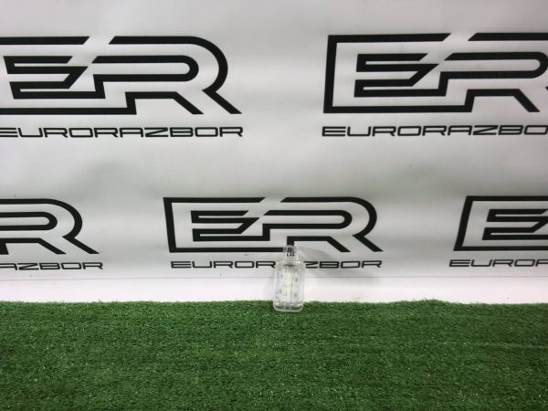 Фонарь освещения багажника Land Rover Range Rover Фонарь освещения багажника land rover range rover