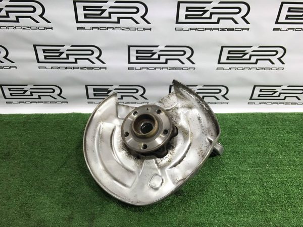 Кулак задний правый volvo xc90 2 2018 31445104