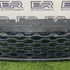 Решётка радиатора range rover velar l560
