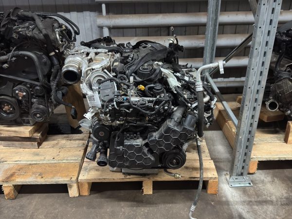 Двигатель в сборе 654.920 Mercedes GLC X253 Двигатель в сборе 654.920 mercedes glc x253