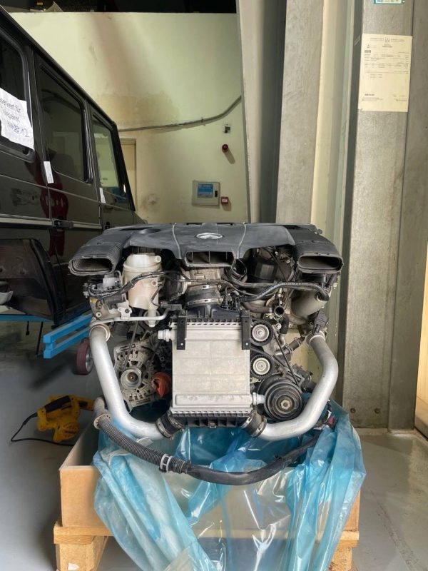 Двигатель в сборе 276.821 Mercedes W166 X166 Двигатель в сборе 276.821 mercedes w166 x166