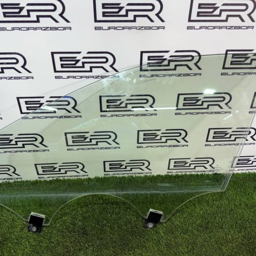 Стекло двери переднее левое Mercedes S Класс W222