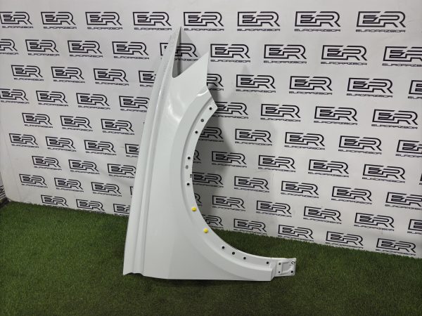 Крыло переднее правое Audi Q8 4M