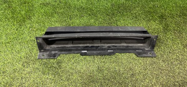 Воздухозаборник для Velar L560