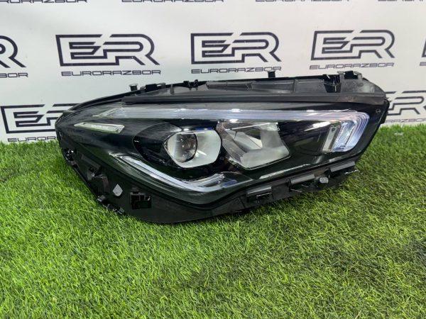 Фара правая Mercedes Benz CLA C118 рестайлинг