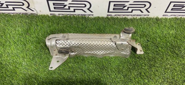 Тепловой экран выпускного коллектора левый для Mercedes Om642