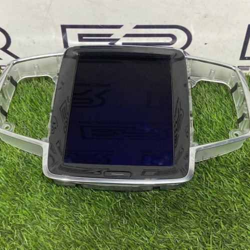 Монитор Volvo XC90