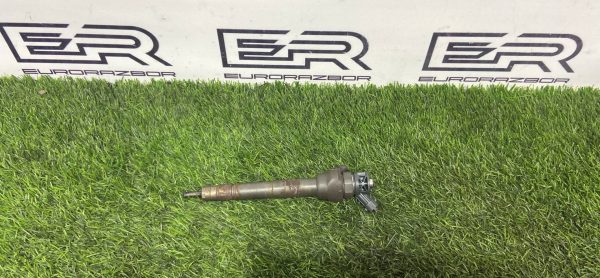 Форсунка топливная 204DTD Jaguar F Pace Land Rover Velar