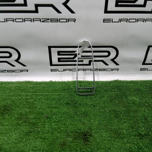 Накладка блока управления стеклоподъемником Merced Накладка блока управления стеклоподъемником Merced