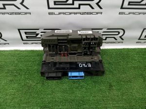 Блок предохранителей BMW X5 E70