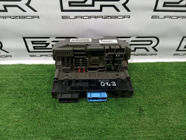 Блок предохранителей BMW X5 E70