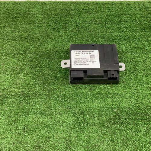 Блок управления топливным насосом Mercedes E 213 Блок управления топливным насосом Mercedes E