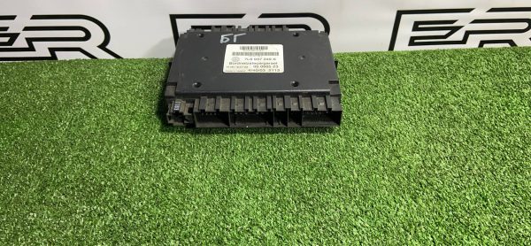 Блок управления бортовой сети Volkswagen Touareg