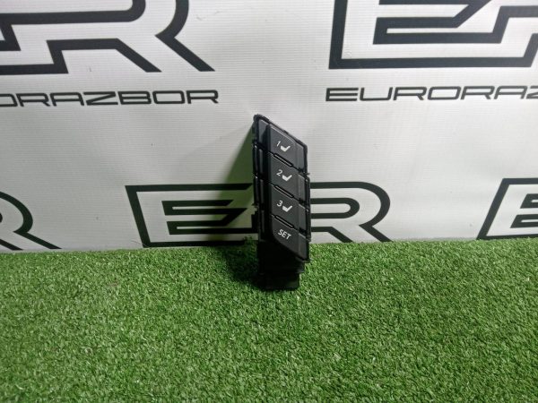 Блок управления сиденьем перед правым Lexus RX450H