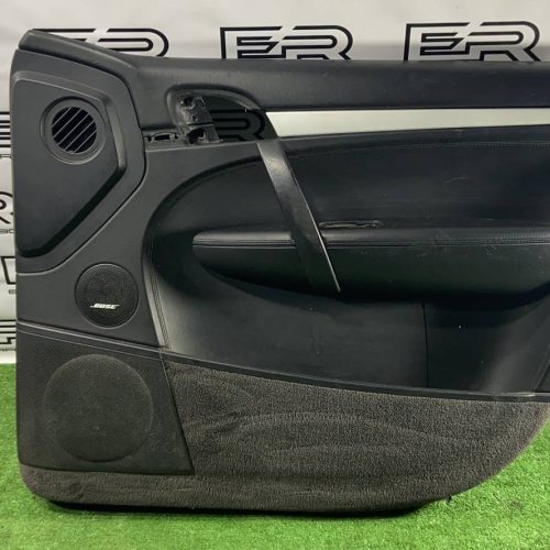 Обшивка двери передняя правая porsche cayenne