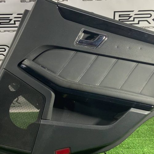 Обшивка двери задняя правая Mercedes E W212 Обшивка двери задняя правая Mercedes E W212