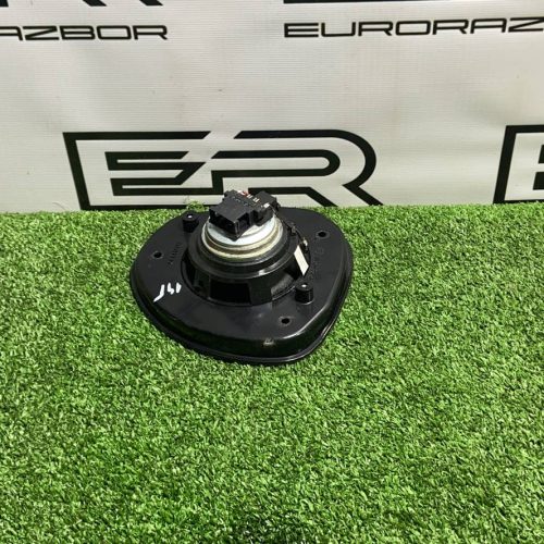 Динамик Porsche Cayenne