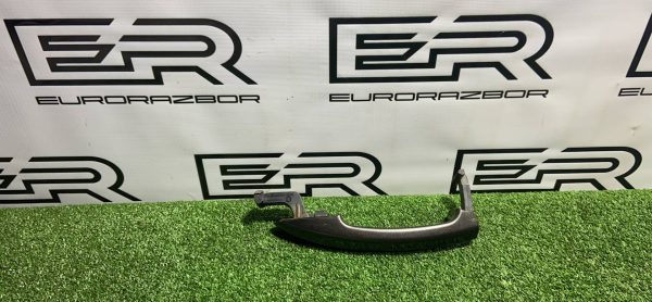 Ручка двери внешняя передняя правая Volkswagen