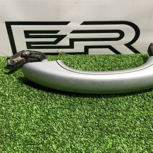 Ручка наружная двери передняя правая Volkswagen To Ручка наружная двери передняя правая Volkswagen To