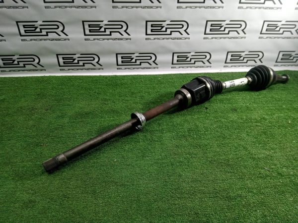 Привод передний правый Range Rover