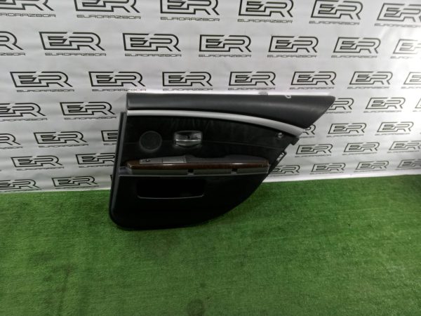 Обшивка задней правой двери лонг BMW E65